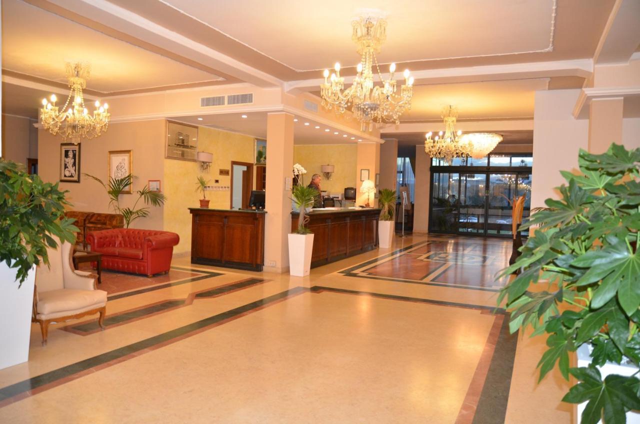 Grand Eurhotel Montesilvano Marina Zewnętrze zdjęcie