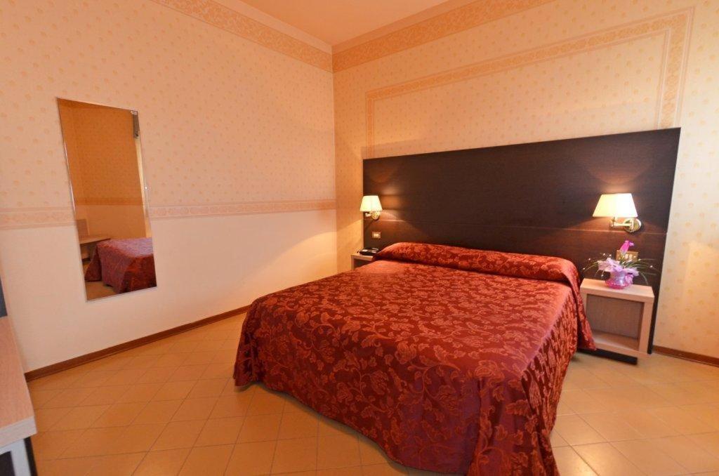 Grand Eurhotel Montesilvano Marina Zewnętrze zdjęcie